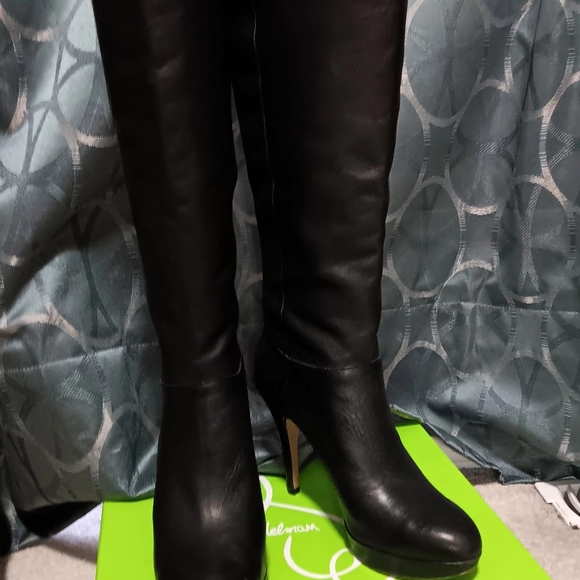 Vince Camuto tall leather boots in dark brown - Picture 3 of 5